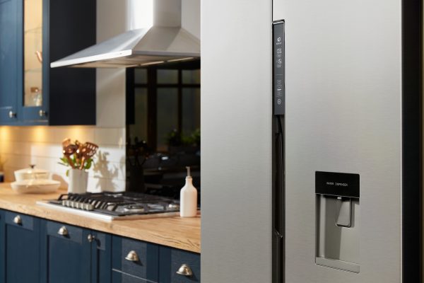 Haier HRF-522IG6 Side By Side 90cm wide Freestanding Fridge Freezer with Plumbed Water dispenser – Silver