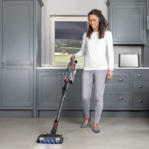 Shark Cordless Stick Vacuum With Anti Hair Wrap And Powerfins Pet Model Black/Copper - IZ300UKT