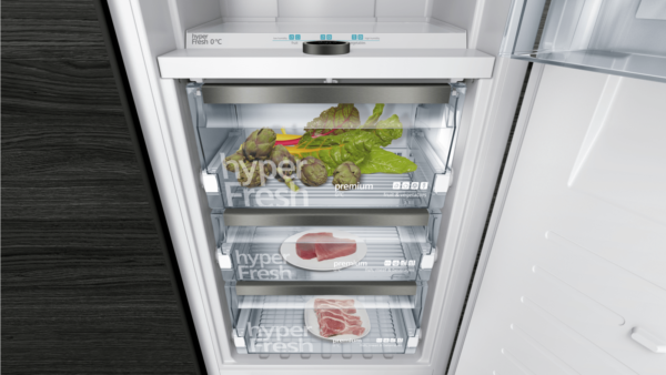 Siemens iQ700 built-in fridge 177.5 x 56 cm soft close flat hinge – KI81FHDD0