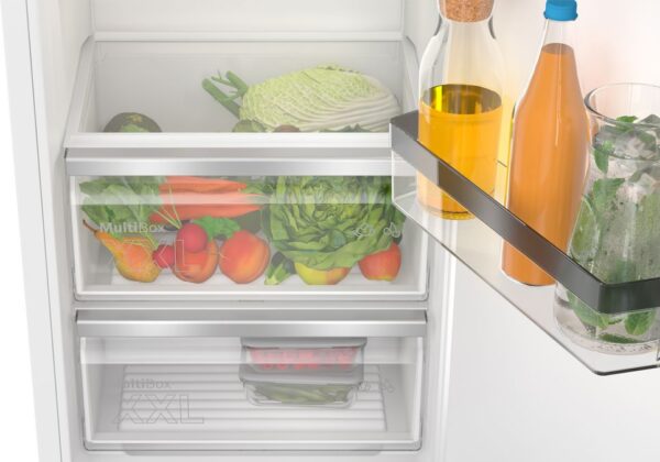 BOSCH Series 4, built-in fridge, 177.5 x 56 cm, flat hinge KIR81VFE0G - Image 2
