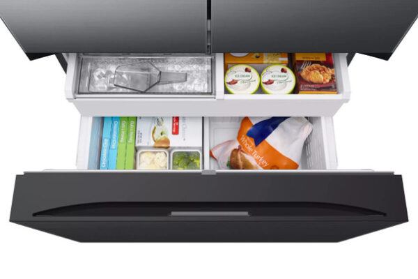 Samsung French Style Fridge Freezer with Autofill Water Pitcher - Black | RF24BB620EB1EU - Image 3